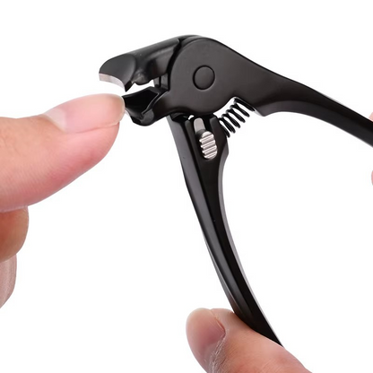 Frolunora® Wide-Opening Nail Clipper with Splash Guard✂️👣